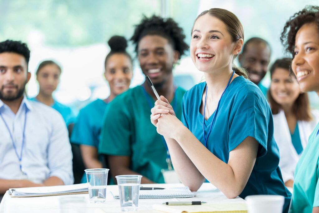 What to Expect from a CNA Class